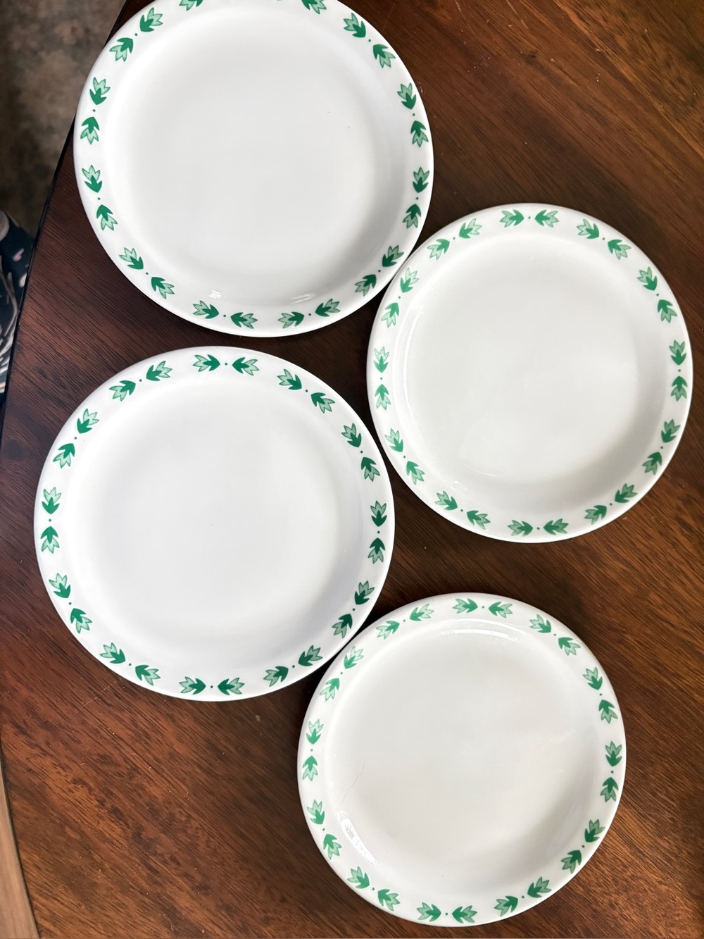 Shenango set of 4 dessert plates. Diner/ restaurant ware. Vintage.